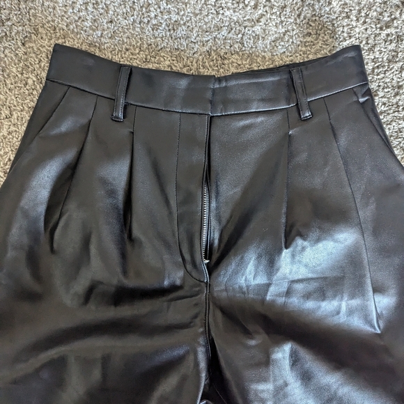 Babaton Vegan Leather Jorts - Picture 3 of 8